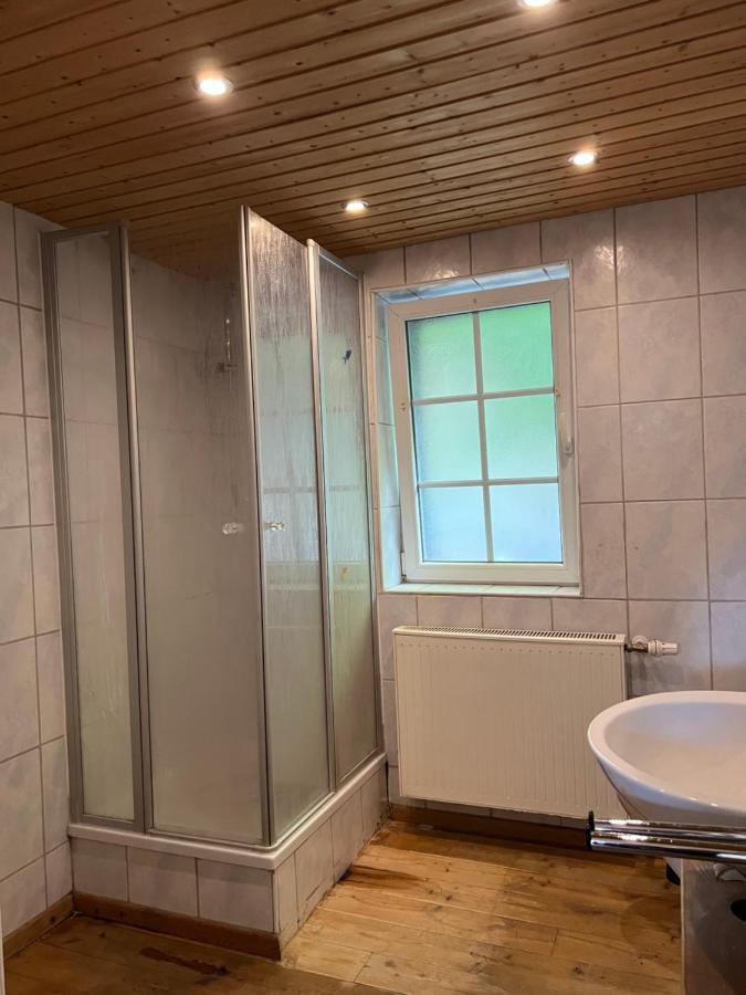 Mehrere Zimmer In Erster Lage 지겐 외부 사진