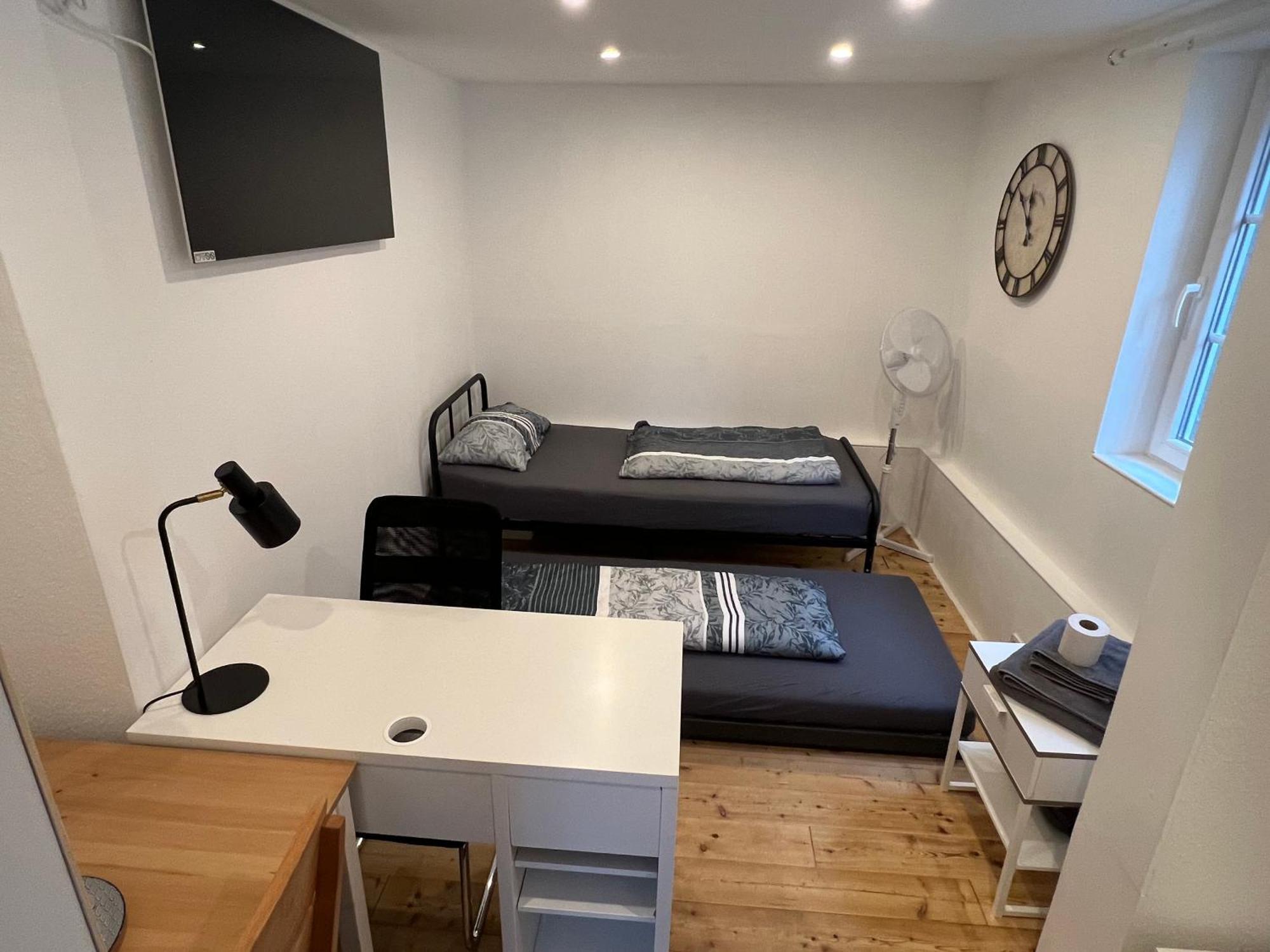 Mehrere Zimmer In Erster Lage 지겐 외부 사진