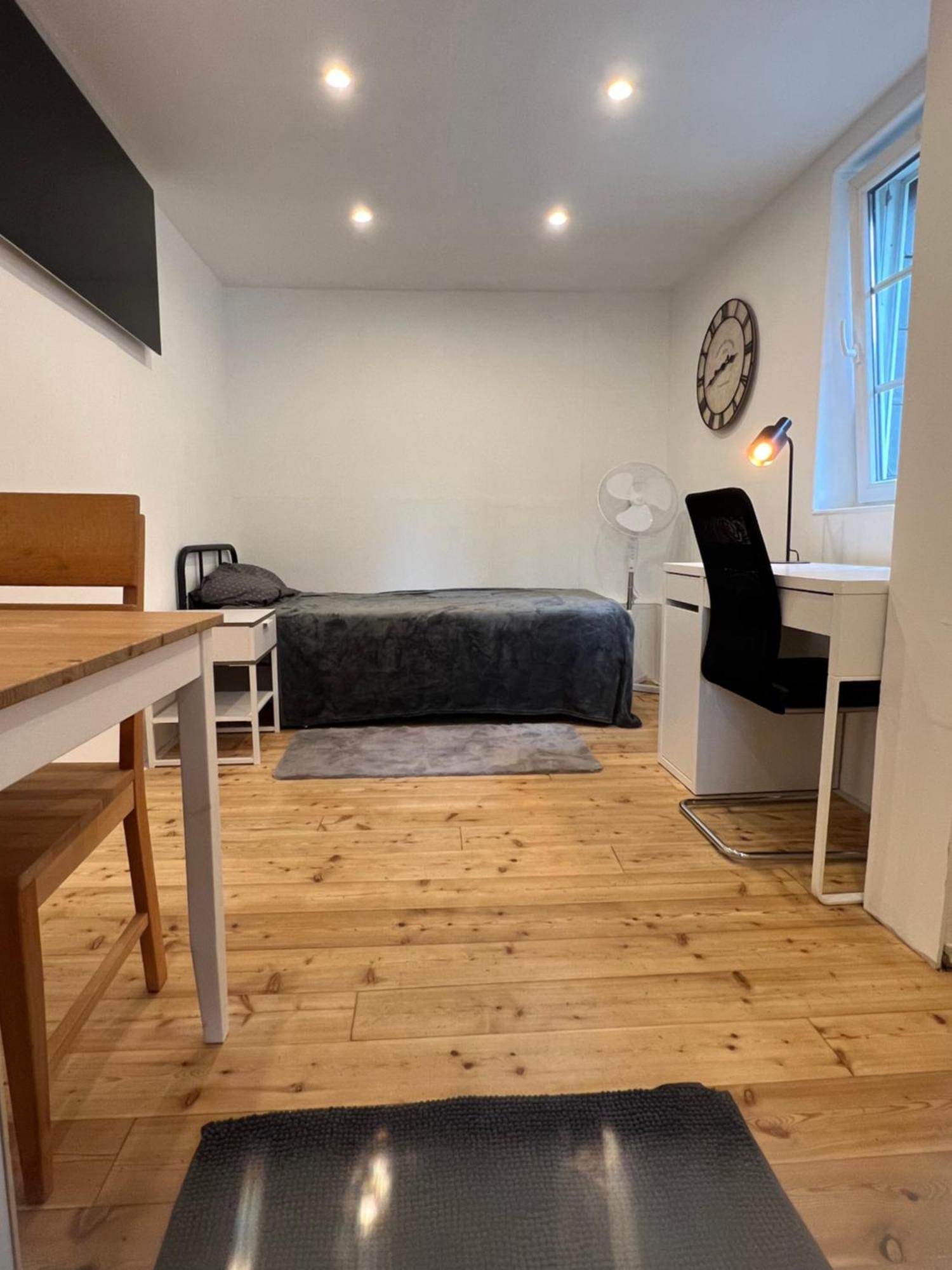 Mehrere Zimmer In Erster Lage 지겐 외부 사진