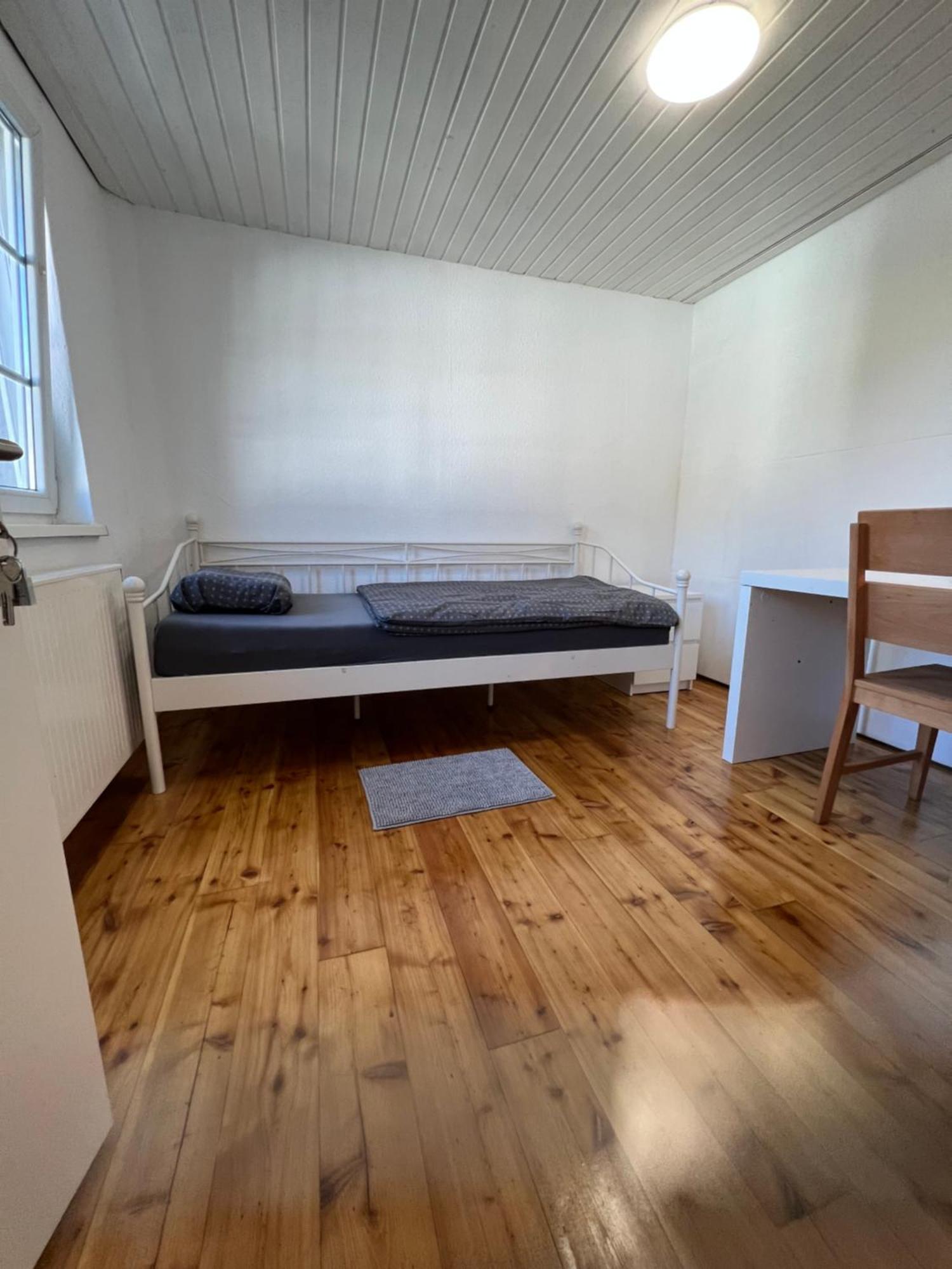 Mehrere Zimmer In Erster Lage 지겐 외부 사진