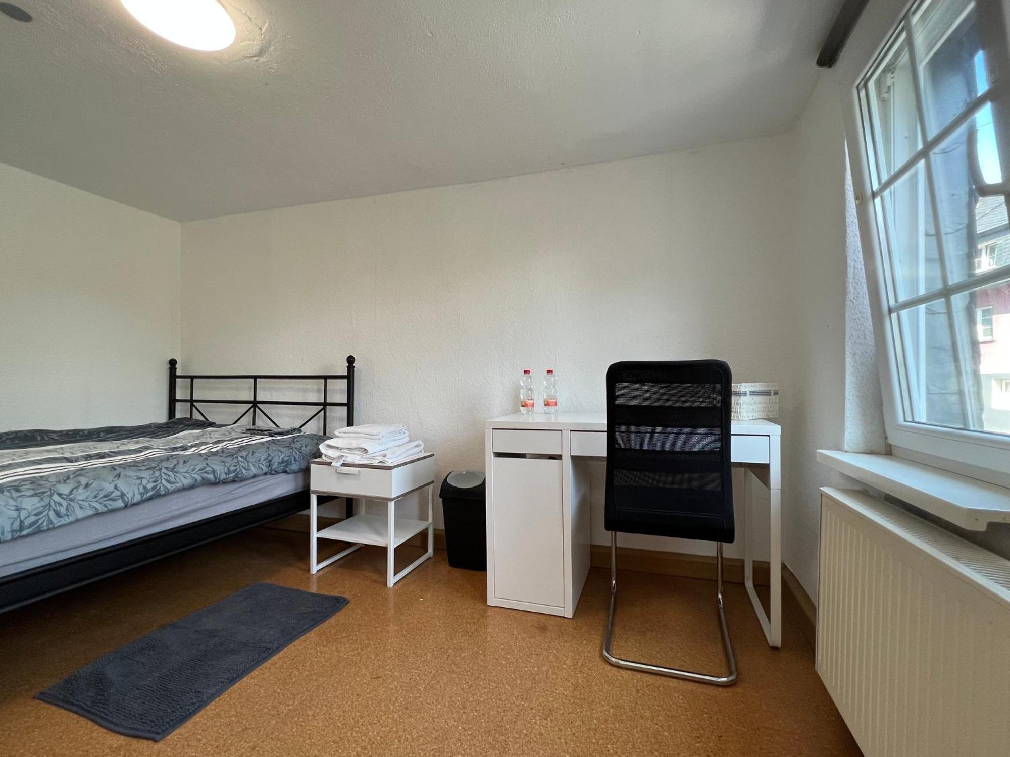 Mehrere Zimmer In Erster Lage 지겐 외부 사진